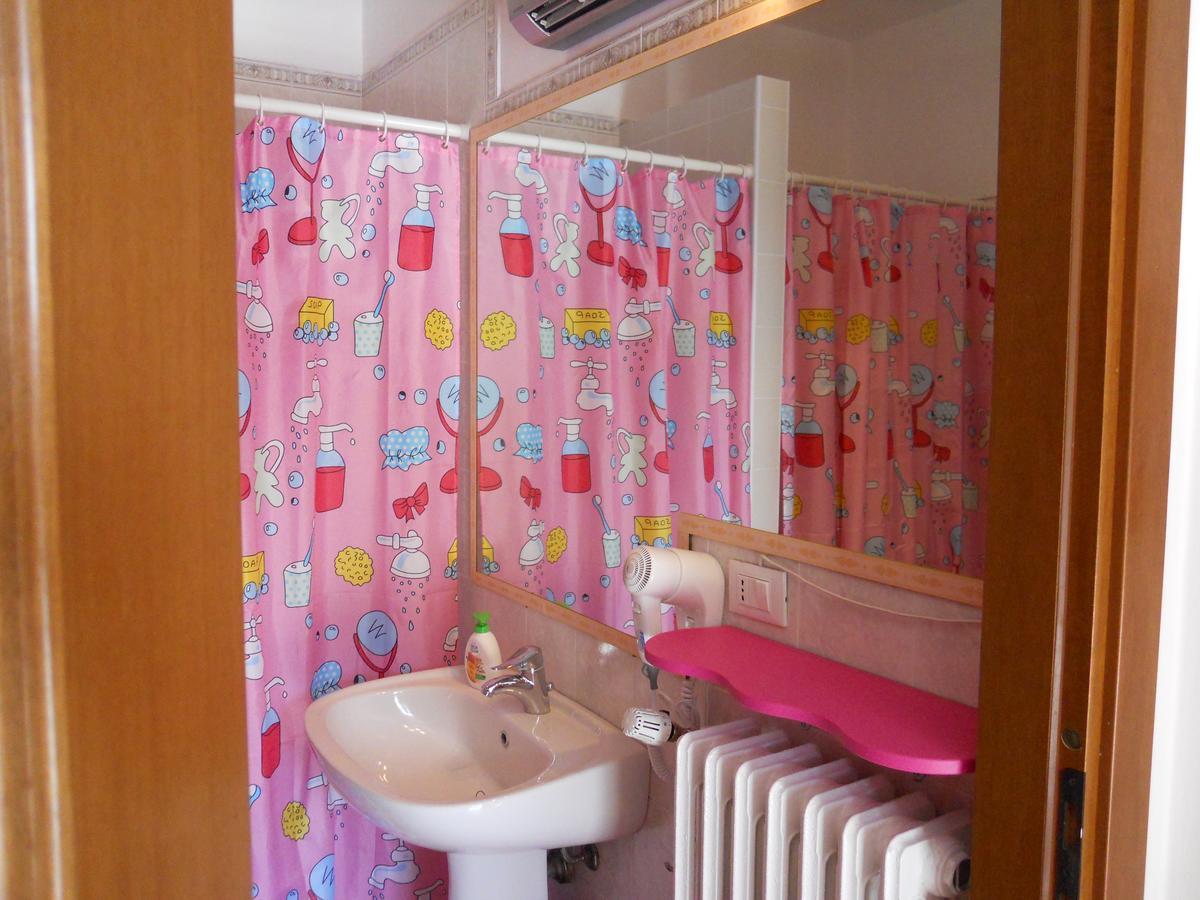 לינה וארוחת בוקר Stazzano Casa Clotilde מראה חיצוני תמונה