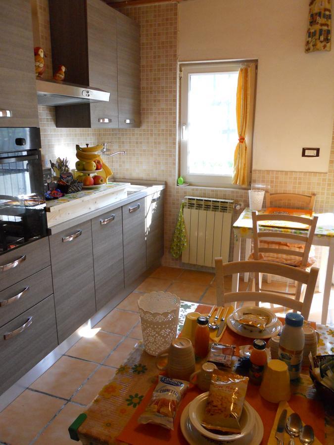 לינה וארוחת בוקר Stazzano Casa Clotilde מראה חיצוני תמונה