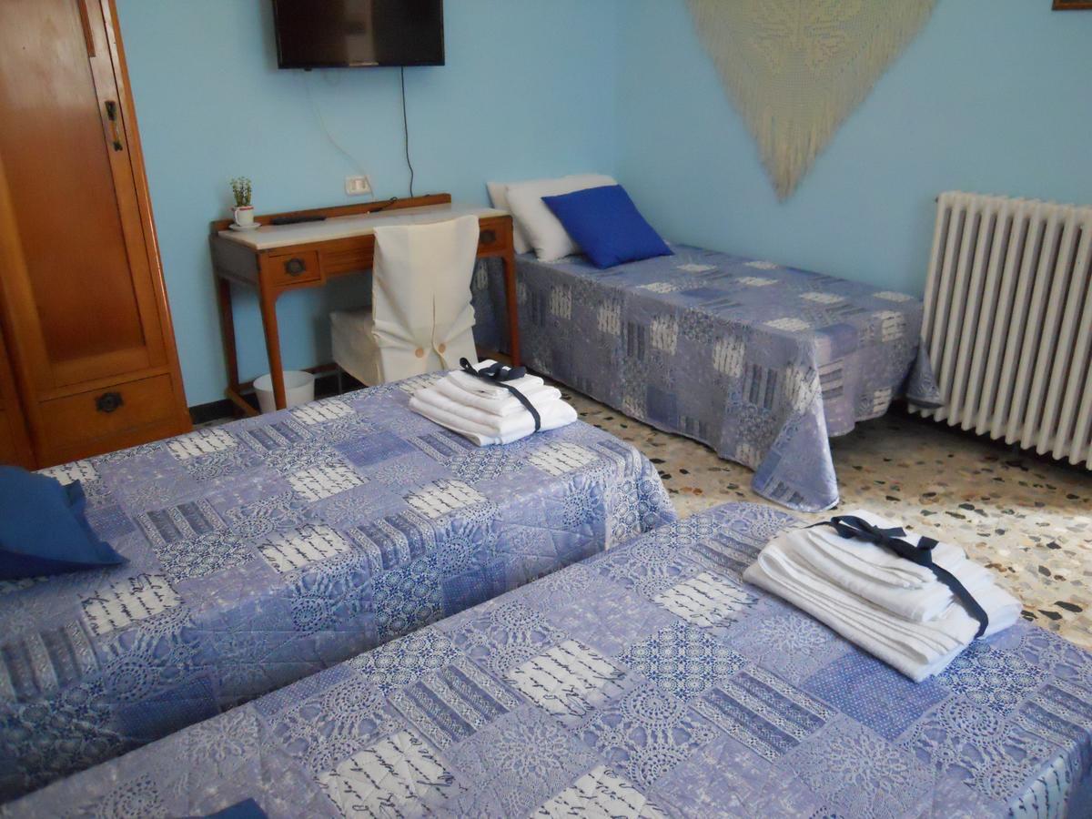 לינה וארוחת בוקר Stazzano Casa Clotilde מראה חיצוני תמונה